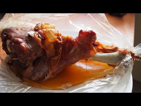 Jak vařit krůtí maso v troubě zcela a zčásti