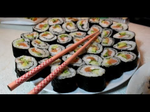 Sushi a rohlíky doma - recepty krok za krokem