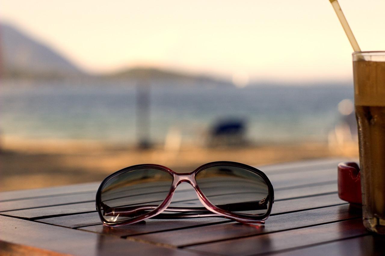 Occhiali da sole alla moda