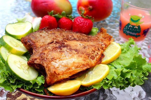 Flounder al forno con un cuscino di verdure